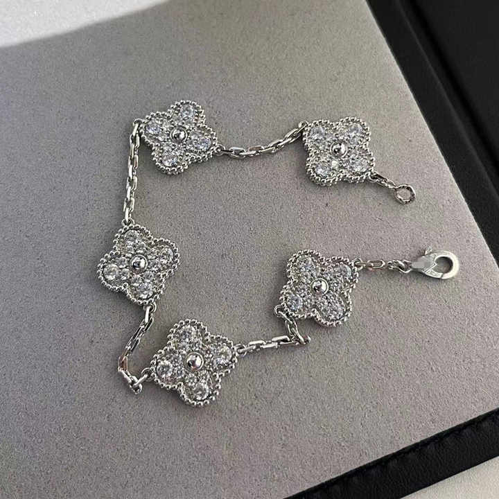 CleefLux™ Clover Iced Bracelet