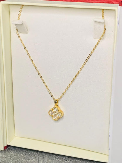 Diamond Clover Necklace