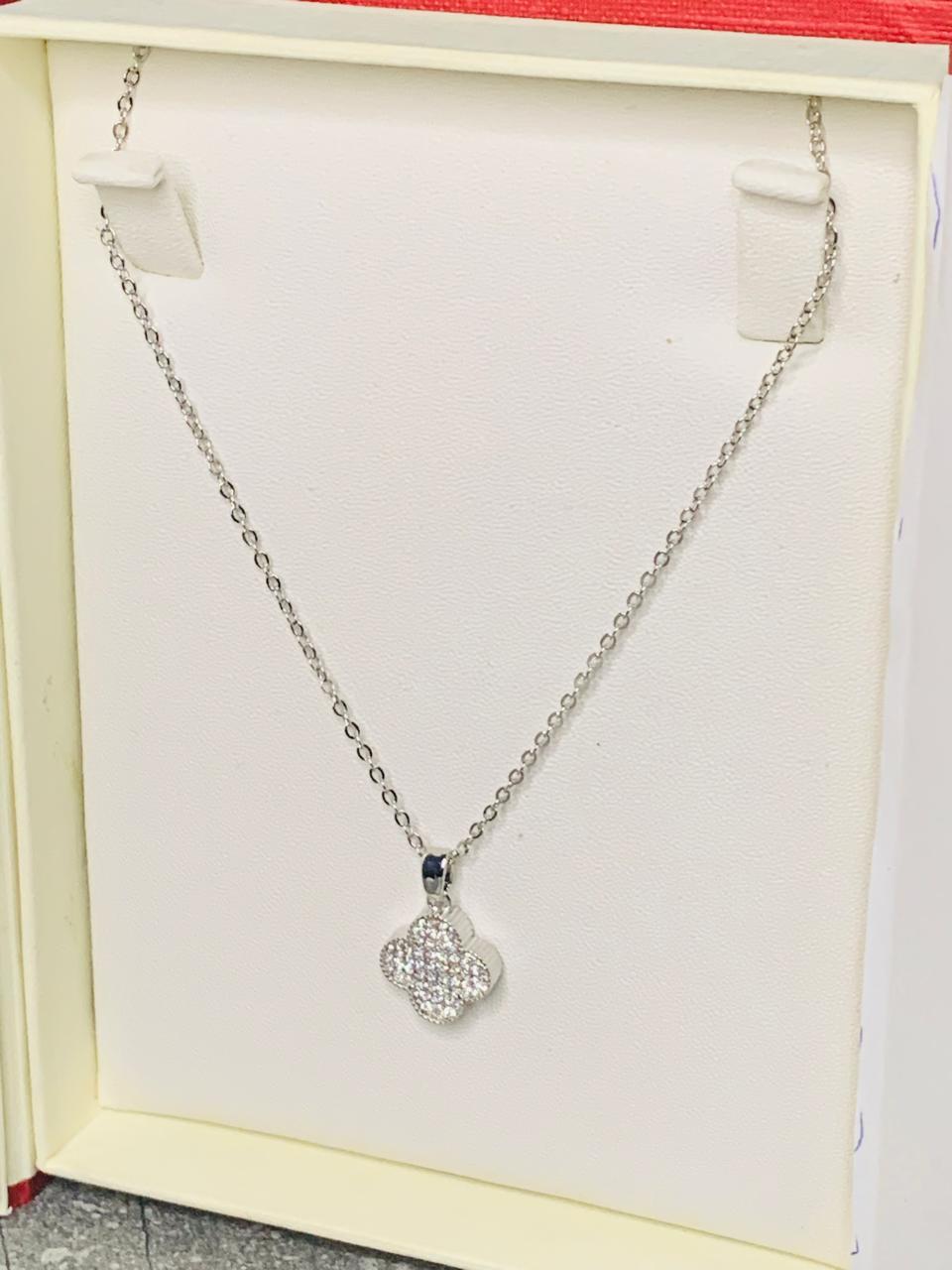 Diamond Clover Necklace