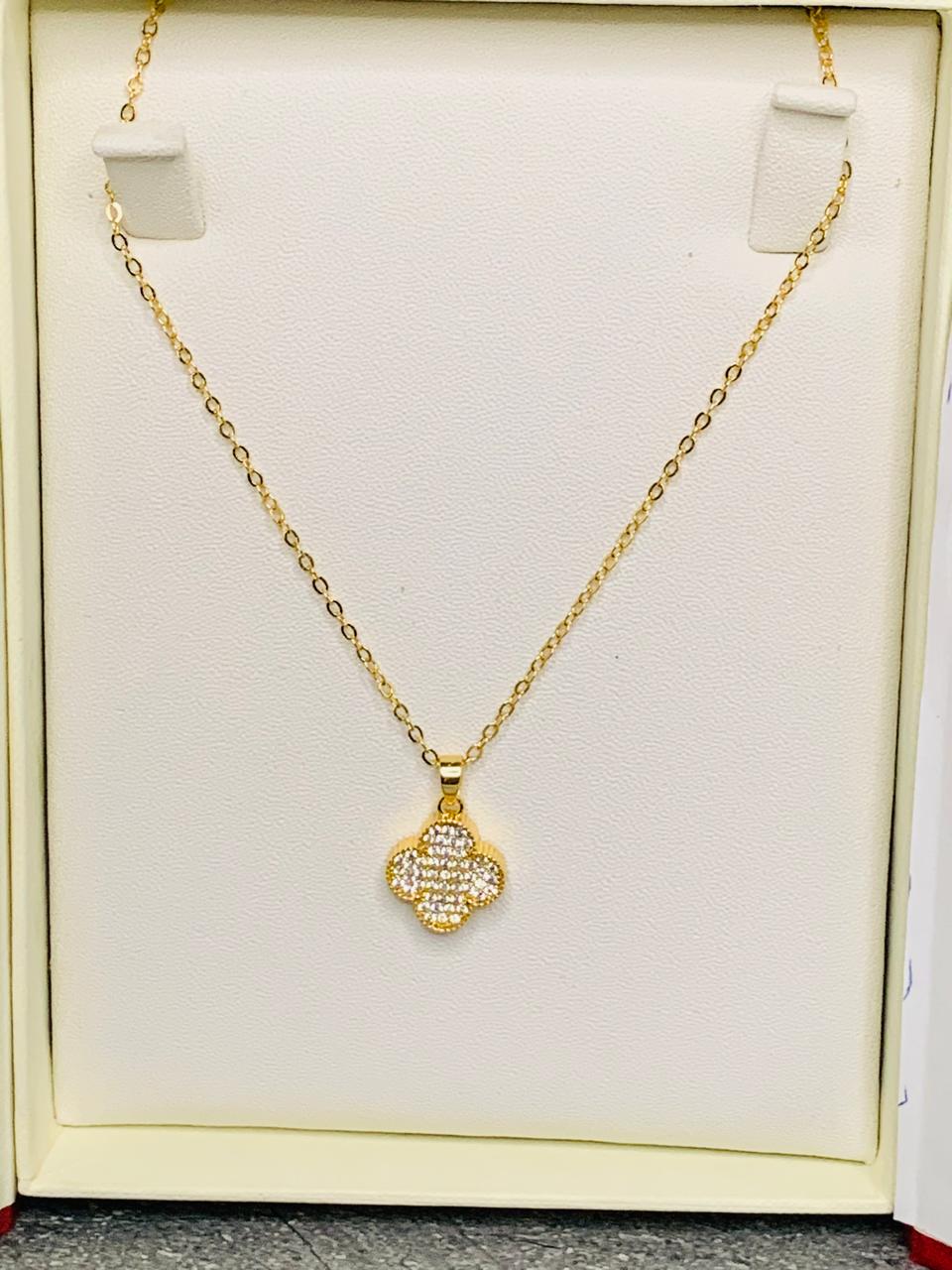 Diamond Clover Necklace