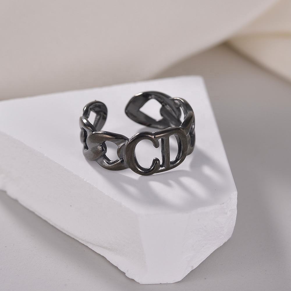 CleefLux™  Viral Adjustable CD Ring
