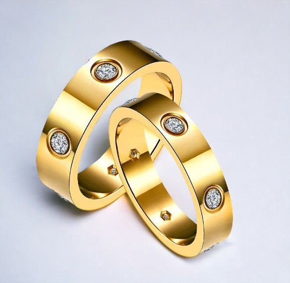 CleefLux™ Love Ring