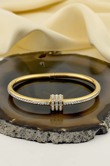 CleefLux™  Twist Lock Diamond Bangle