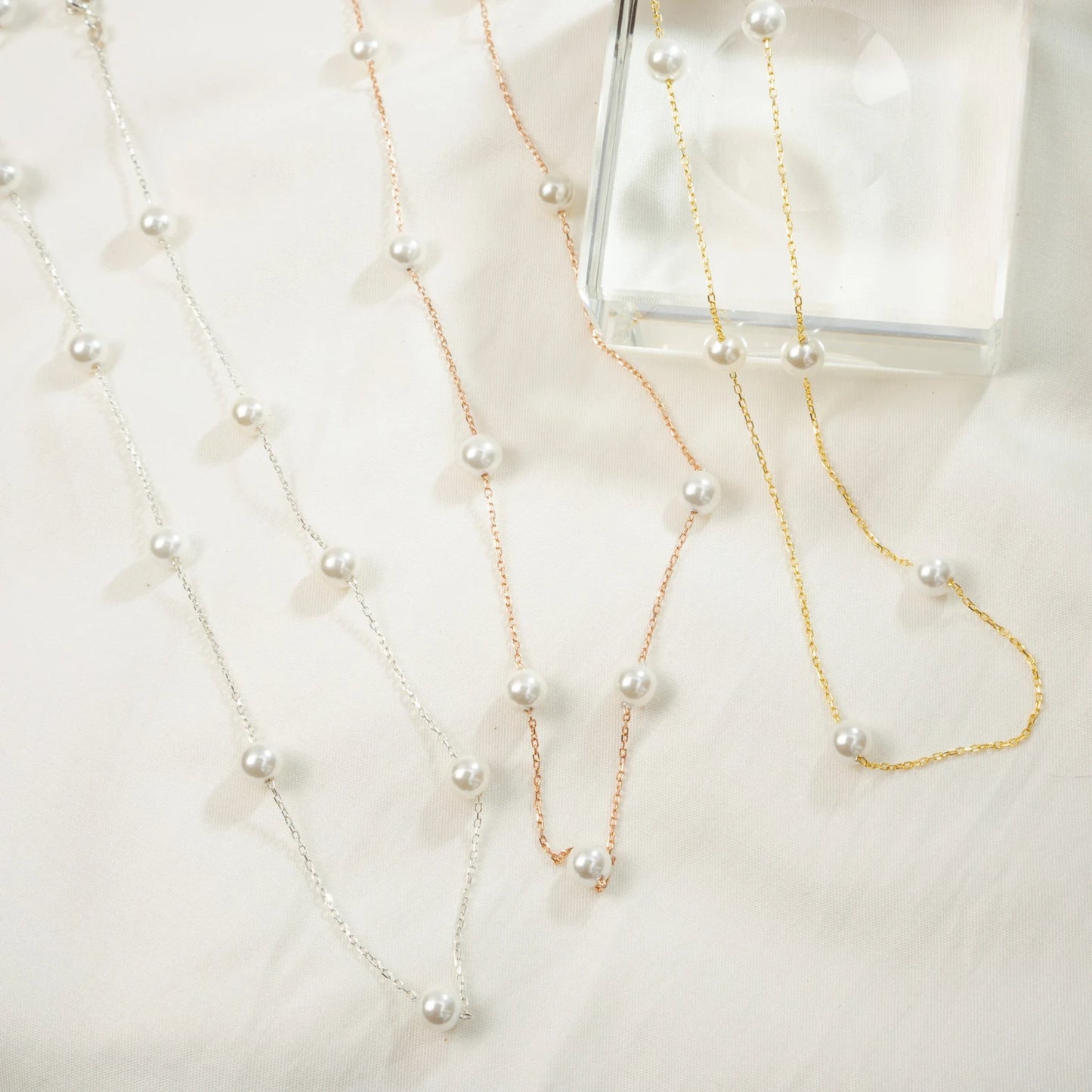 CleefLux™ Pearl Beaded Necklace